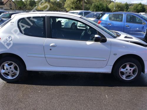 Módulo eletrónico PEUGEOT 206 Hatchback (2A/C) 1.4 HDi eco 70 | BP27266158M83 