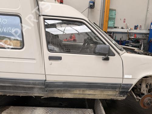 Used Right front door Right front door 39629398 39629398