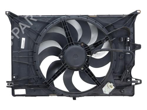 Used Radiator fan Radiator fan FIAT 500X (334_) 1.6 D Multijet (334AXA1B, 334AXA11) (120 hp) 30489546 30489546