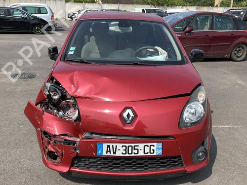 Left front fog light RENAULT TWINGO II (CN0_) 1.2 16V (CN0K, CN0V, CN0A) | BP26933332C30 
