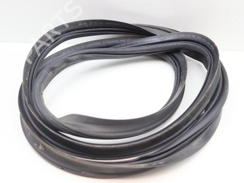 Used Rubber door seal PEUGEOT RCZ 1.6 16V (156 hp) 18172944