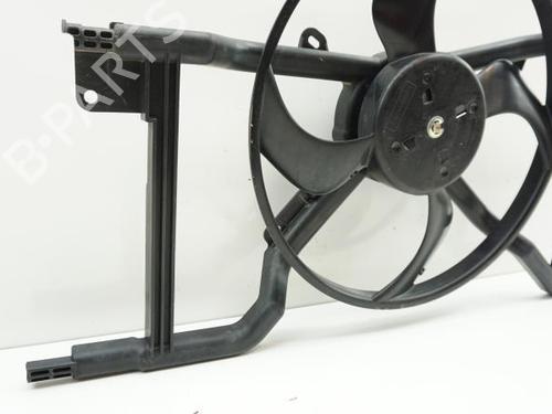 Koelventilatormotor RENAULT TWINGO III (BCM_, BCA_) 1.0 SCe 70 (BCMB) (69 hp) 18193049