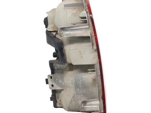 Right taillight VW TOURAN (1T1, 1T2) 1.9 TDI | BP20224877C35