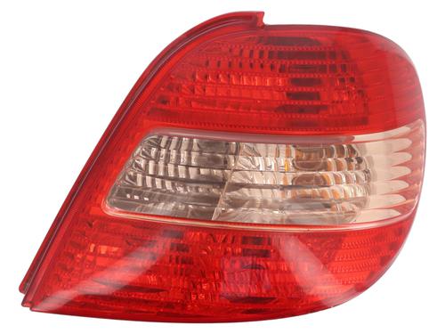 Feu arrière droit TOYOTA AVENSIS Liftback (_T22_) 1.6 VVT-i (ZZT220_, ZZT220R) (110 hp) 30618536