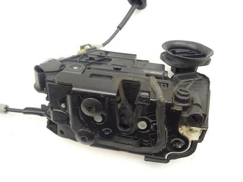 Used Rear right lock VW GOLF VI (5K1) 1.6 TDI (105 hp) 18178341