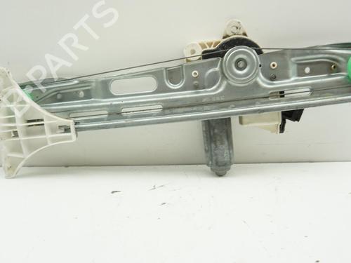 Alzavetro posteriore destra OPEL VECTRA C (Z02) 1.8 16V (122 hp) 18180155