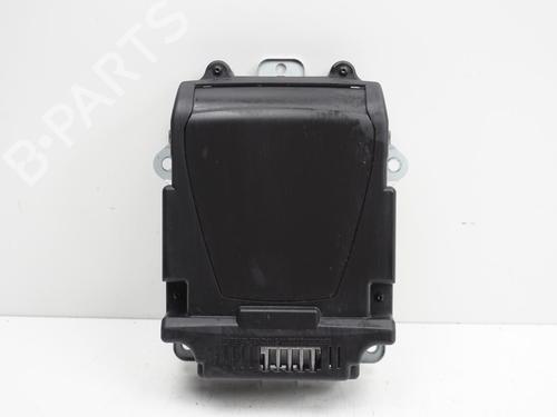 Used Display monitor PEUGEOT 3008 I MPV (0U_) 2.0 HDi 150 / BlueHDi 150 (150 hp) 18191725