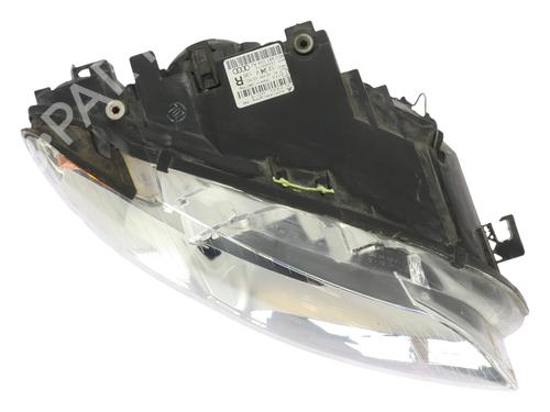 Right headlight AUDI A4 B7 Avant (8ED) 2.0 TDI 16V | BP39938165C29 - Image 2