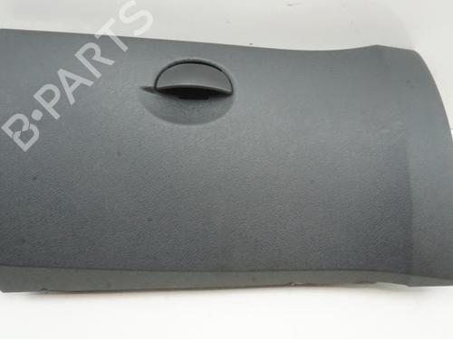 Used Glove box RENAULT TWINGO II (CN0_) 1.2 16V (CN04, CN0B) (75 hp) 22072079