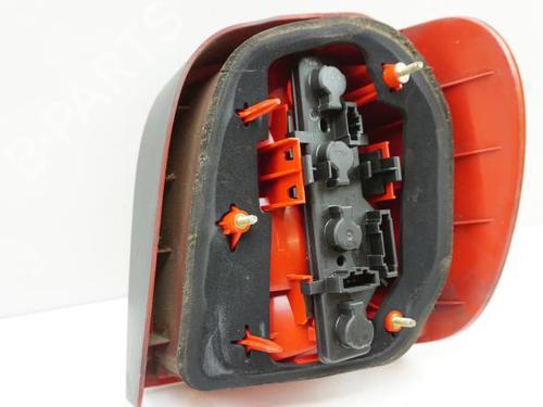 Left taillight VW POLO (6N2) 1.4 16V | BP18185196C34 