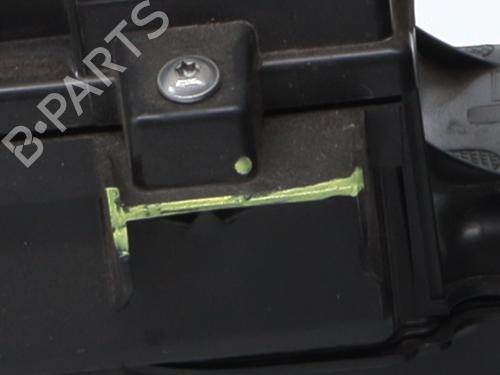 Used Air filter box Air filter box PEUGEOT 308 III (FB_, FH_, FP_, F3_, FM_) PureTech 130 (FPHNSL, FPHNST) (131 hp) 25880044 25880044