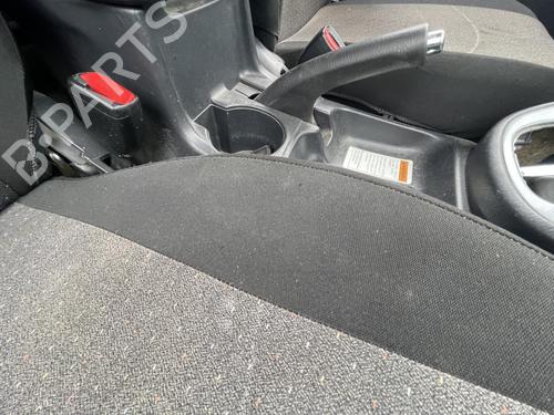 Right front seat SUZUKI GRAND VITARA I (FT, HT) 2.0 HDI 110 16V 4x4 (SQ420D, TD83V) | BP22072501C16 