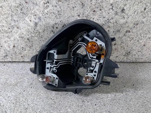Used Lamp holder PEUGEOT 208 I (CA_, CC_) 1.2 VTI 82 (82 hp) 22071477