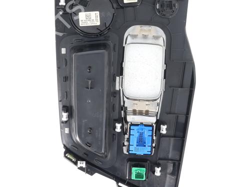 Middle console PEUGEOT 3008 II SUV (MC_, MR_, MJ_, M4_) 2.0 BlueHDi 150 (MJAHXH, MJAHXV, MJAHXG, MJAHSH, MJAHRH,... | BP29304641I22 