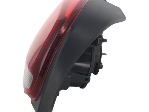 Left taillight CITROËN C3 III (SX) 1.2 PureTech 82 | BP37746058C34 - Image 2