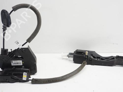 Venstre bak lås RENAULT MEGANE IV Hatchback (B9A/M/N_) 1.2 TCe 130 (B9MR) (130 hp) 19729648