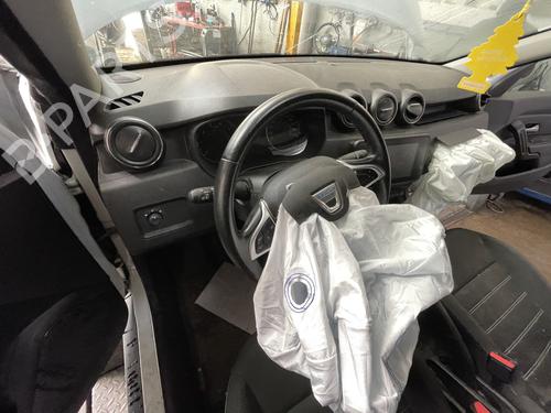 steering-wheel-dacia-duster-hm_-2017-30722699 main image