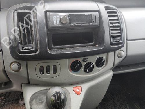Farolim esquerdo RENAULT TRAFIC II Van (FL) 2.0 dCi 90 (FL0H, FL00, FL01, FL0M, FL0P, FL0S) | BP37745577C34 - Image 9
