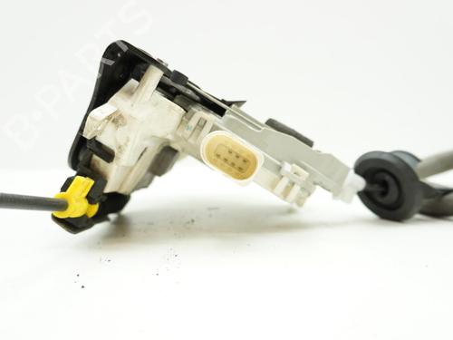 Used Front left lock Front left lock 18188588 18188588