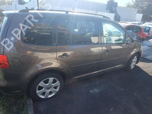 Right tailgate light VW TOURAN (1T3) 1.6 TDI | BP27303435C80  - Image 8