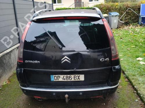 Right taillight CITROËN C4 Grand Picasso I (UA_) 2.0 HDi 138 | BP19728985C35 