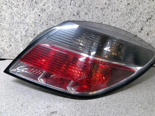 Højre baglygte OPEL ASTRA H GTC (A04) 1.9 CDTi 16V (L08) (120 hp) 18197806