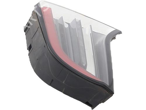 Right tailgate light TESLA MODEL Y (5YJY) EV Performance All-wheel Drive | BP37746141C80 - Image 5