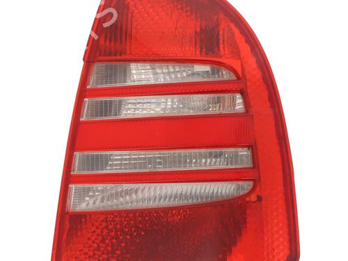 Højre baglygte SKODA SUPERB I (3U4) 1.9 TDI (130 hp) 26738202
