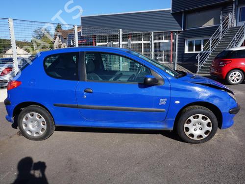 Right mirror PEUGEOT 206 Hatchback (2A/C) 1.4 HDi eco 70 | BP19731645C27 