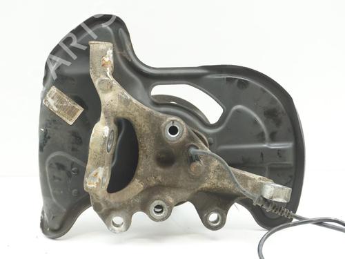 Used Right front steering knuckle Right front steering knuckle MERCEDES-BENZ C-CLASS (W204) C 250 CDI (204.003) (204 hp) 18194580 18194580