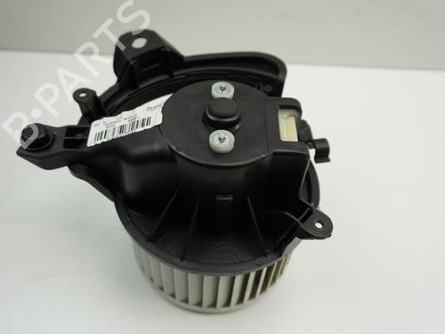 Used Heater blower motor Heater blower motor OPEL CORSA E (X15) 1.4 Turbo (08, 68) (101 hp) 18174715 18174715
