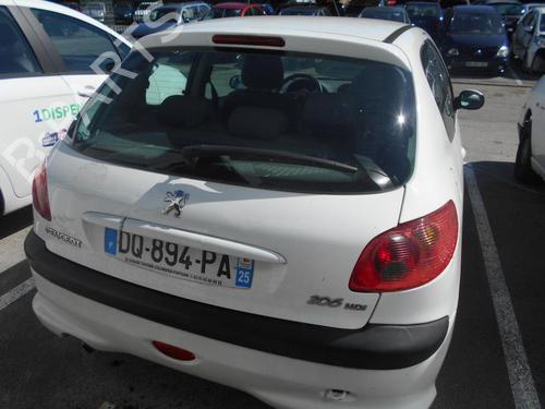 Fuse box PEUGEOT 206 Hatchback (2A/C) 1.4 HDi eco 70 | BP18179470E1 