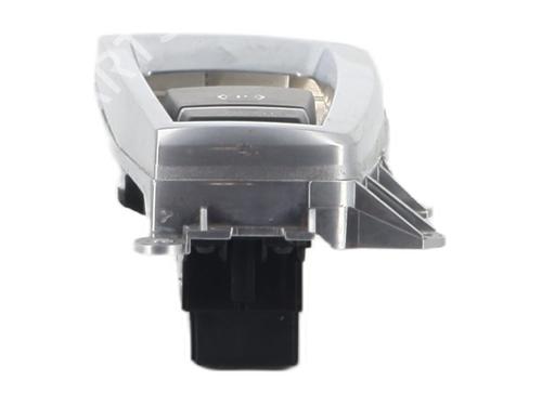 Switch BMW X4 (F26) xDrive 20 d | BP31376579I30