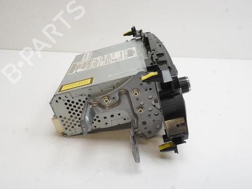 Used Radio TOYOTA YARIS (_P13_) 1.4 D (NLP130_, NLP130) (90 hp) 18177415