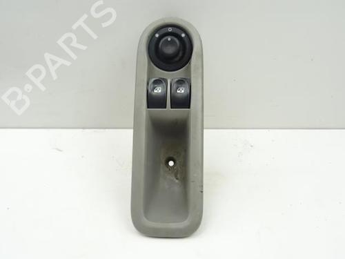 Used Left front window switch Left front window switch RENAULT TWINGO II (CN0_) 1.5 dCi (CN0E) (64 hp) 18173642 18173642