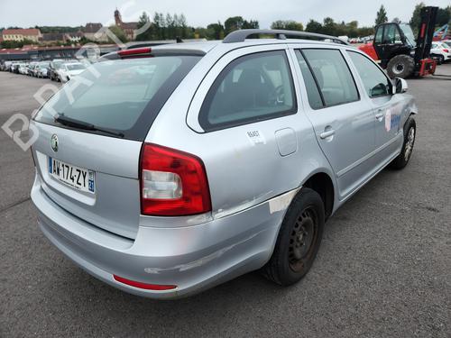 Left headlight SKODA OCTAVIA II Combi (1Z5) 1.9 TDI | BP32440575C28 - Image 17