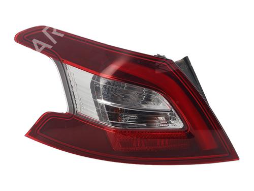 Used Left taillight PEUGEOT 308 II (LB_, LP_, LW_, LH_, L3_) 1.6 GT 205 (205 hp) 28304276