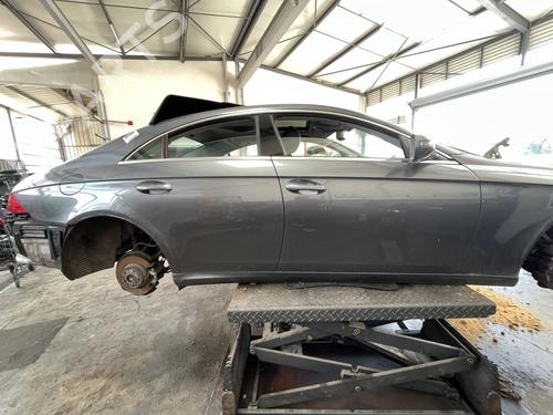 Used Right rear door MERCEDES-BENZ CLS (C219) CLS 320 CDI (219.322) (224 hp) 26239589