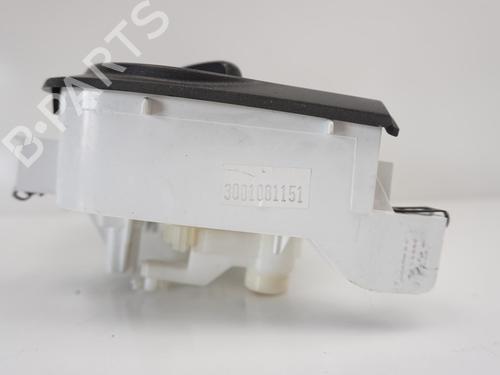 Used Climate control Climate control FIAT GRANDE PUNTO (199_) 1.4 (199AXB11, 199AXB1A, 199BXB1A, 199AXL1A) (77 hp) 18177708 18177708