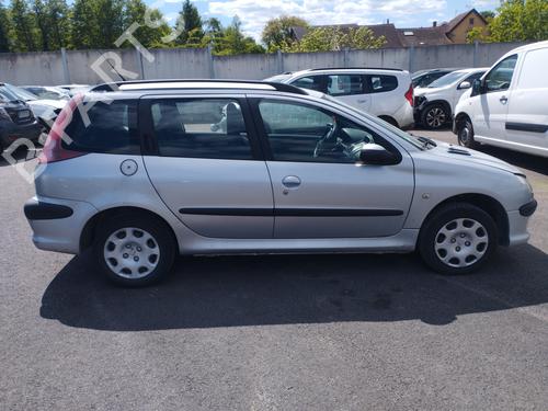 Fuse box PEUGEOT 206 SW (2E/K) 1.4 HDi | BP27617218E1 - Image 20
