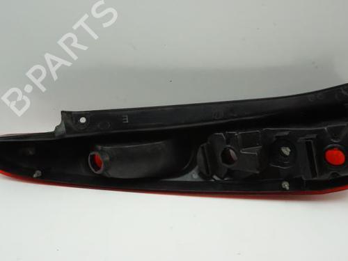 Used Right taillight FORD FIESTA V (JH_, JD_) 1.4 TDCi (68 hp) 18197231