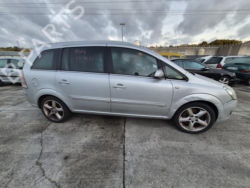 Used Parts OPEL ZAFIRA / ZAFIRA FAMILY B (A05) 1.9 CDTI (M75) (150 hp) 4426546