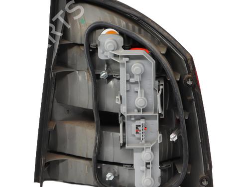 Venstre baglygte OPEL VECTRA C GTS (Z02) 1.9 CDTI (F68) | BP21266111C34 