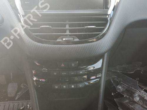 AdBlue tank PEUGEOT 2008 I (CU_) 1.6 BlueHDi 75 | BP29998156M85 