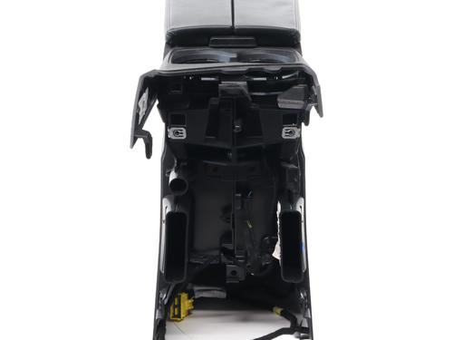 Middle console PEUGEOT 3008 II SUV (MC_, MR_, MJ_, M4_) 1.2 THP/ PureTech 130 (MRHNSM, MRHNSU, MRHNSJ, MRHNYW,... | BP28110087I22 