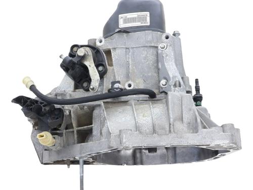 gearbox-dacia-duster-hs_-2010-2011-2012-2013-2014-2015-2016-2017-2018-38585206 main image
