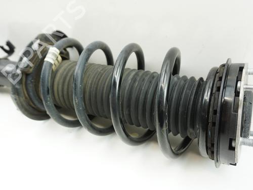 Used Right front shock absorber Right front shock absorber FORD FIESTA VII (HJ, HF) 1.1 Ti-VCT (86 hp) 18178163 18178163