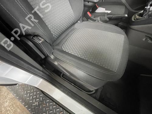 Used Right front seat Right front seat FORD TRANSIT CONNECT V408 Box Body/MPV 1.0 Flexifuel (100 hp) 32296528 32296528