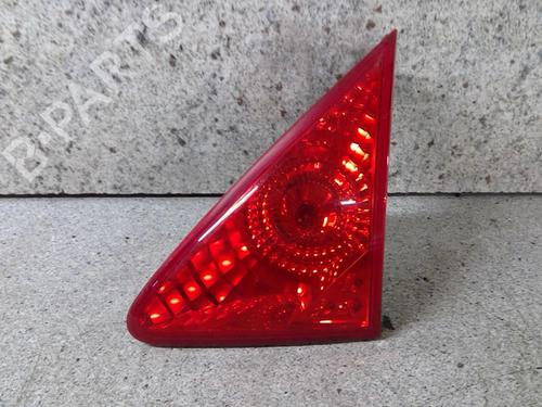 Used Right tailgate light PEUGEOT 3008 I MPV (0U_) 2.0 HDi 150 / BlueHDi 150 (150 hp) 18174235