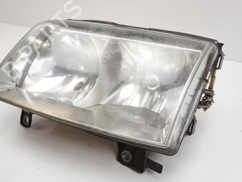 Left headlight VW POLO (6N2) 1.9 SDI | BP18177123C28 